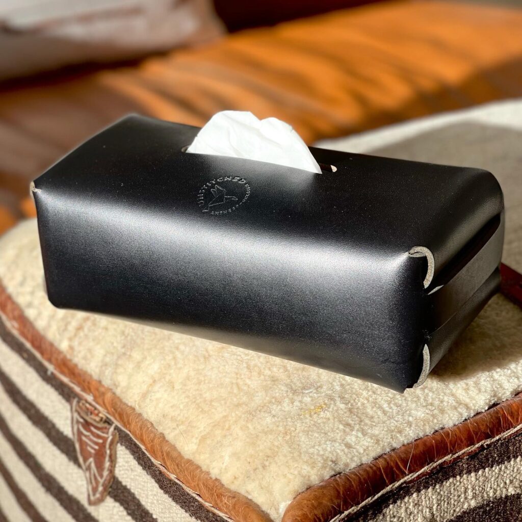 Origami tissue box - Black